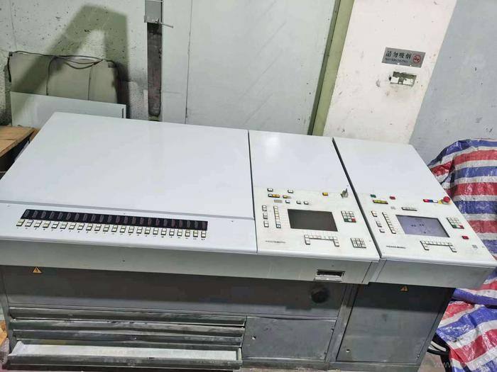 1997年SM74-2P1+1电脑酒精高配高台2.jpg
